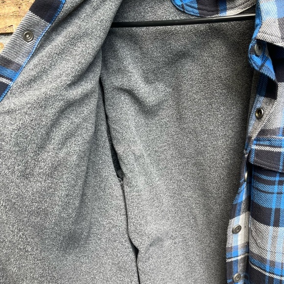Duluth Trading Co Blue and Gray Plaid Performance Jacket - Picture 3 of 4